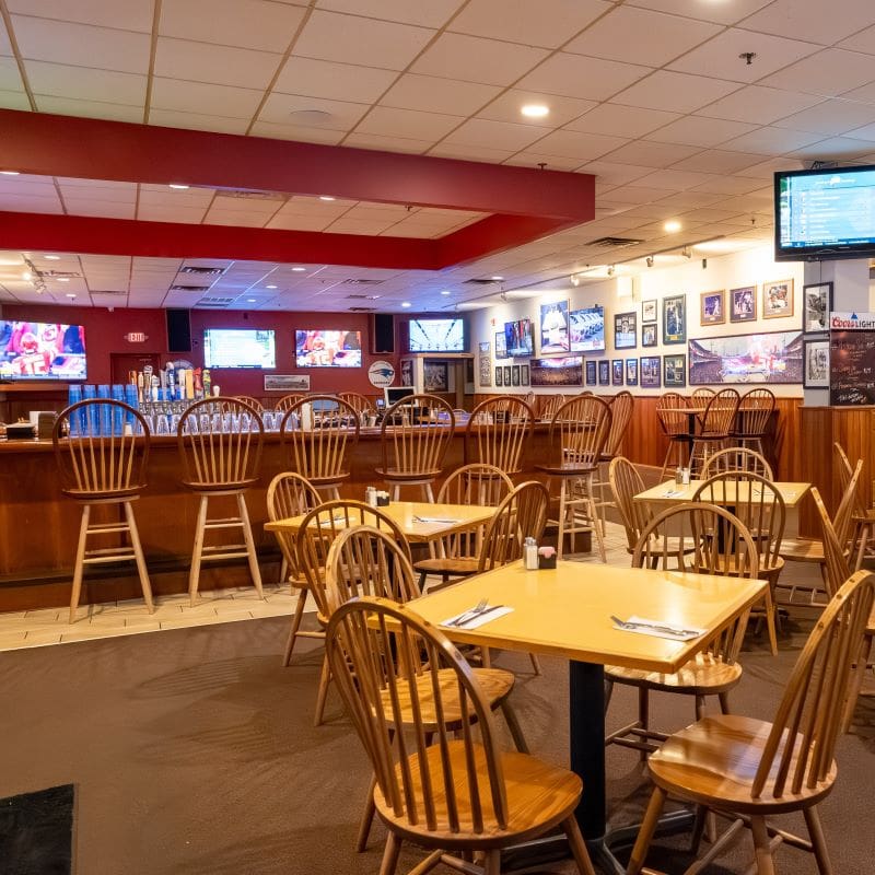 Gippers Sports Grill - Main Dining Area